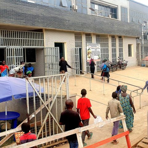 The building housing both entry and exit checkpoints for the Democratic Republic of Congo at the Kasindi border crossing on 16 September 2025. The facility plays a central role in regulating cross-border movement but faces challenges related to transparency and service delivery. (Photo: Jérémie Kyaswekera / SA | AJP)